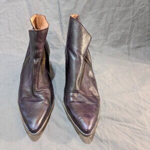 Veracruz Purple Pointed Toe Heel Ankle Boots Size 41